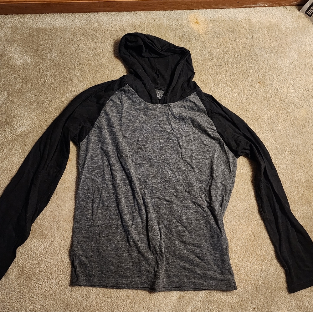 Boys long sleeve hooded shirt